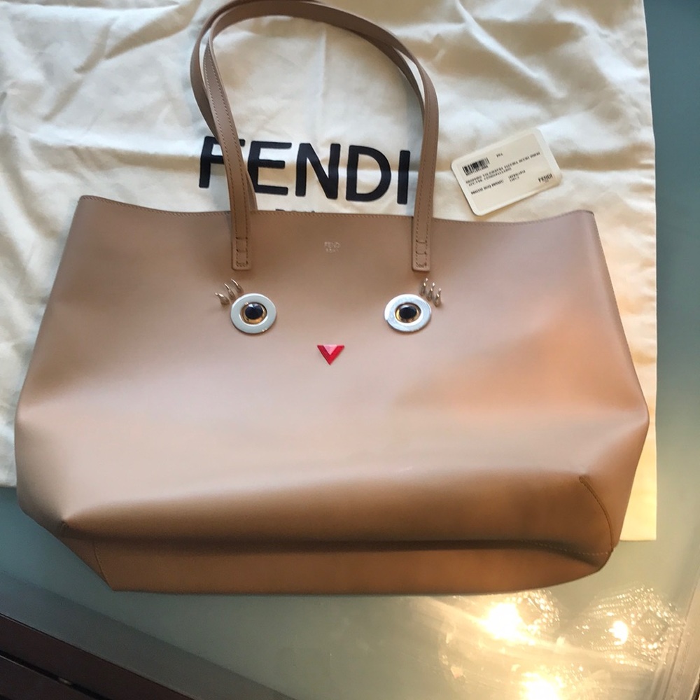 Fendi Big beige